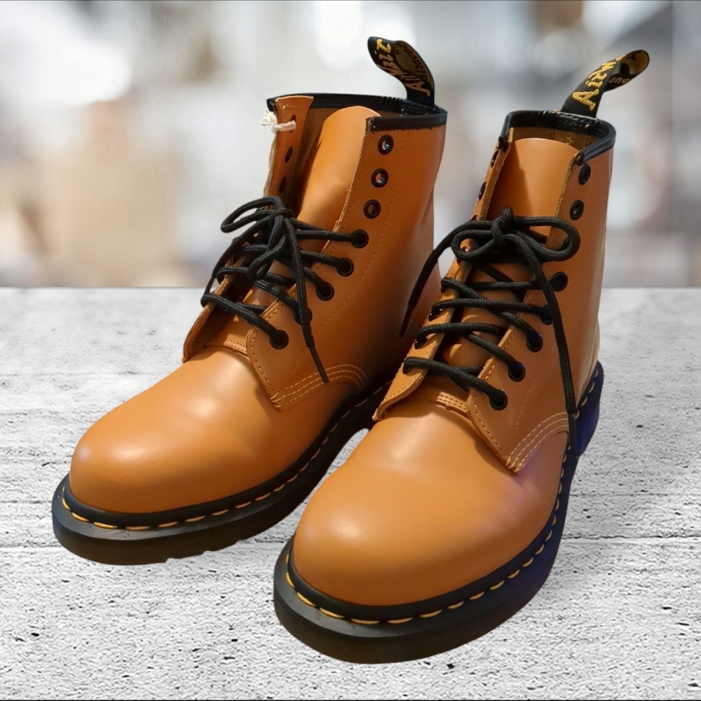 Dr Martens 1460 Smooth Orange  Lace Up Combat Boots Size 8 - Picture 4 of 12